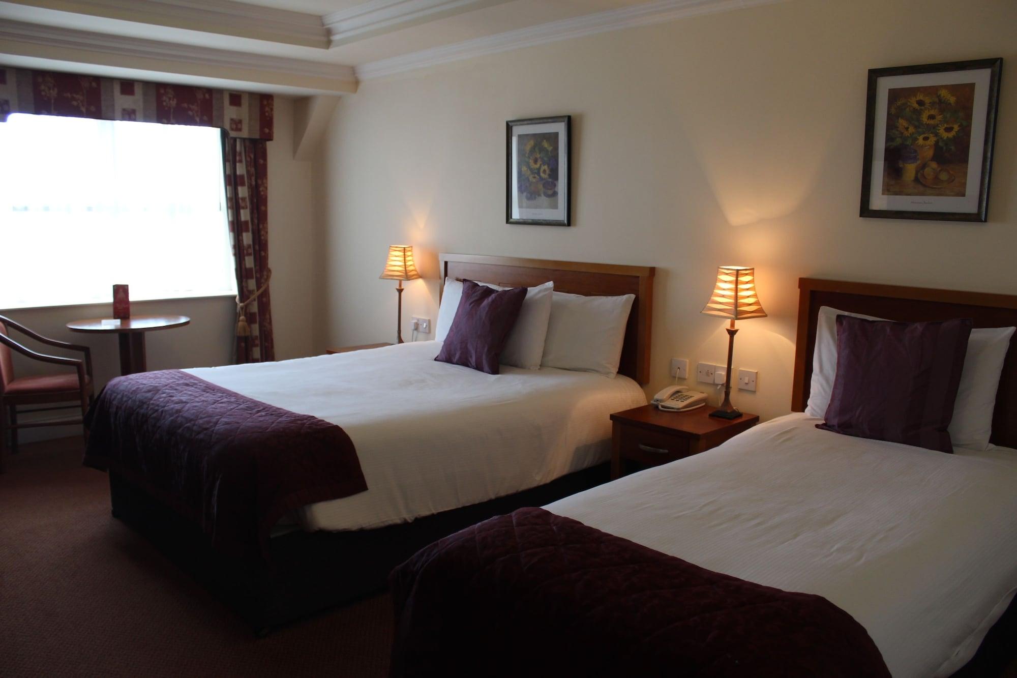 Carnegie Court Hotel Swords Buitenkant foto
