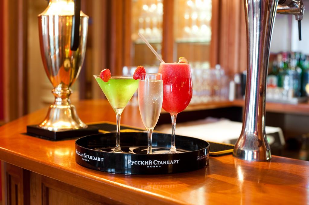 Carnegie Court Hotel Swords Buitenkant foto
