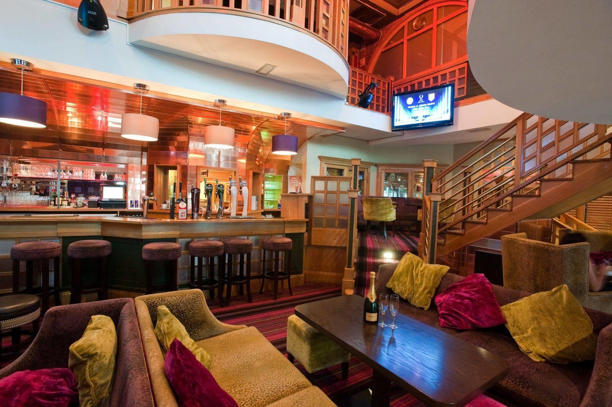 Carnegie Court Hotel Swords Buitenkant foto